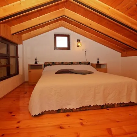 Apartment With Parking Space Punat, Krk - 24847
